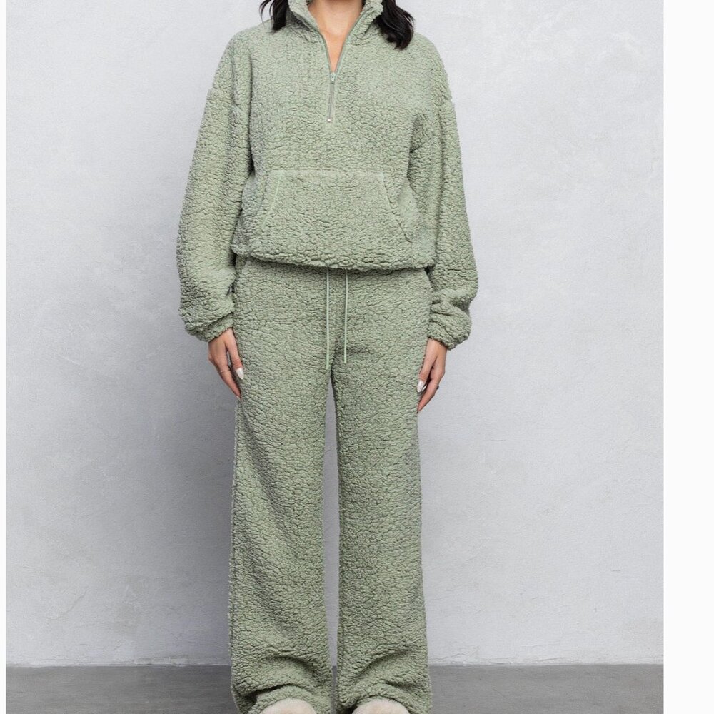 NO VACANCY Teddy Bear Cozy Half-Zip Loungewear Set
